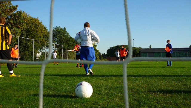 一个状态撑死60%的东契奇，都能把詹姆斯的续航撑到120% 真棒….